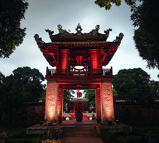 Vietnam Hanoi Templo literatura 007
